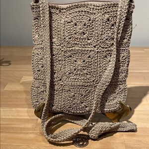 Frankie and Johnnie Crochet Tan Shoulder Bag